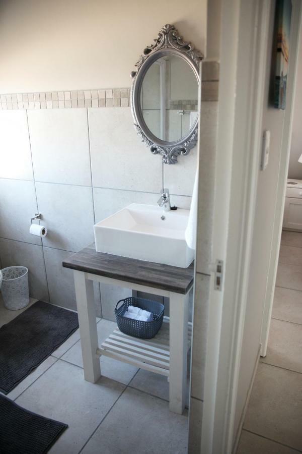 Mari-Amor Self-Catering Apartments Mossel Bay Esterno foto