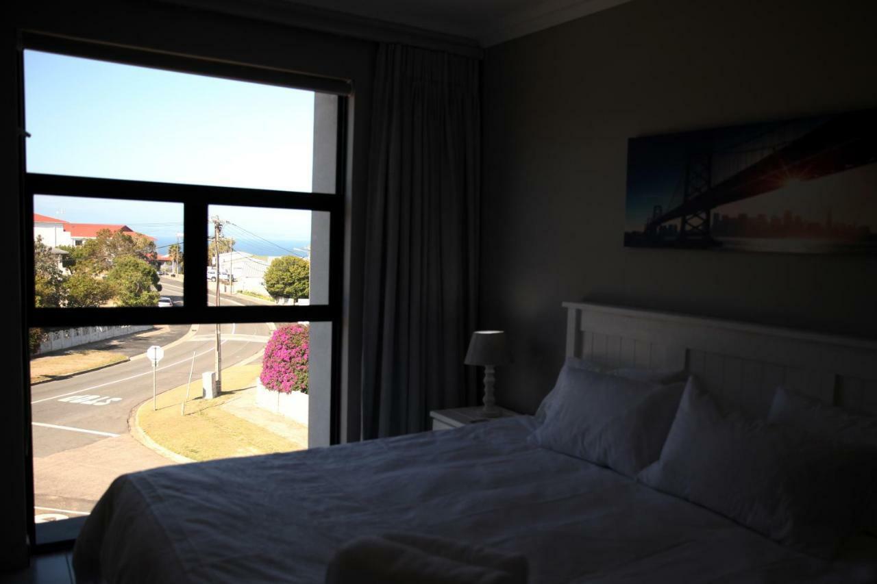 Mari-Amor Self-Catering Apartments Mossel Bay Esterno foto
