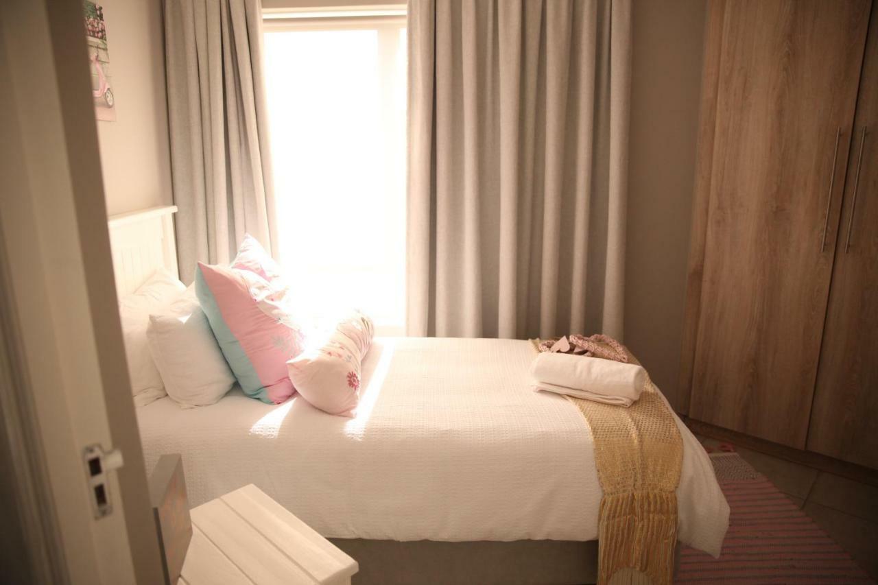 Mari-Amor Self-Catering Apartments Mossel Bay Esterno foto